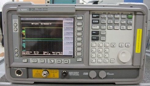 N8975A Анализатор коэффициента шума, от 10 МГц до 26,5 ГГц