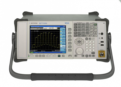 Анализаторы спектра Keysight Technologies   8563EC (9 kHz-26.5 GHz)